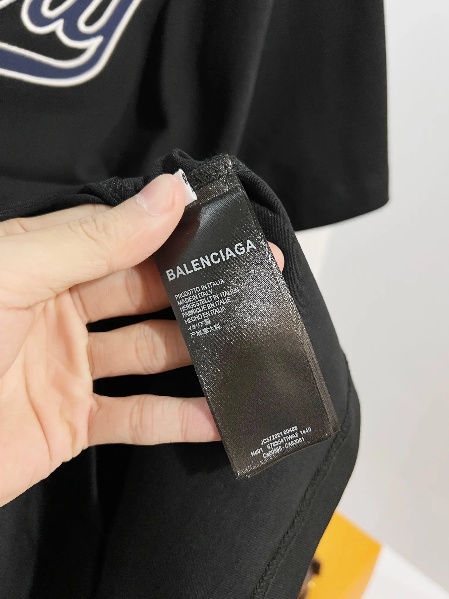 Balenciaga 2026New Arrival logo Same Style t · 320 100％ · 32 · ：Black Size：S M L XL